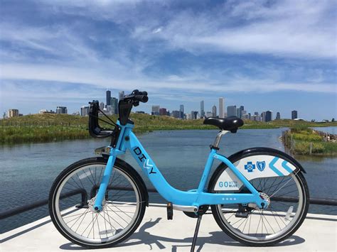 In 2022, Divvy hit a record high of more than 6.3 million bike and scooter trips, over 60 percent higher than 2019. Ridership is up nearly 40 percent so far this year over last year. Last year Divvy had nearly 550,000 unique riders and reached over 43,000 members. Since 2020, the number of Divvy for Everyone (D4E) members has …